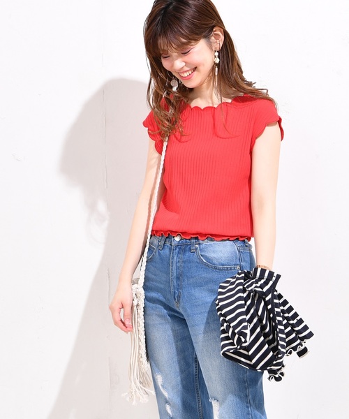 natural couture（ナチュラルクチュール）の「テレコスカラップ2WAYプルオーバー（Tシャツ/カットソー・レディース・ブラック/パープル/レッド/アイボリー/ネイビー・FREE）」の5枚目の写真