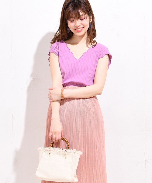 natural couture（ナチュラルクチュール）の「テレコスカラップ2WAYプルオーバー（Tシャツ/カットソー・レディース・ブラック/パープル/レッド/アイボリー/ネイビー・FREE）」の16枚目の写真