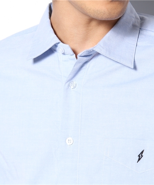 WHO'S WHO gallery（フーズフーギャラリー）の「グラデーションシャツ（シャツ/ブラウス・メンズ・ホワイト/サックスブルー・MEDIUM/LARGE）」の6枚目の写真