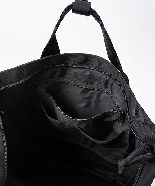 junhashimoto（ジュンハシモト）の「NEW HELMET LUGGAGE（ショルダー