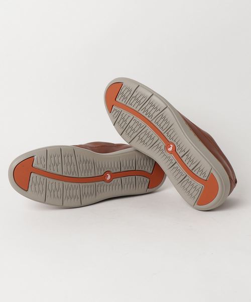 Clarks(クラークス)の「Un Voyage Lace / アンボヤージレース (ダークタンレザー)(スニーカー・メンズ・ブラウン・6/8/9/6.5/7/7.5/8.5/9.5/10)」の2枚目の写真