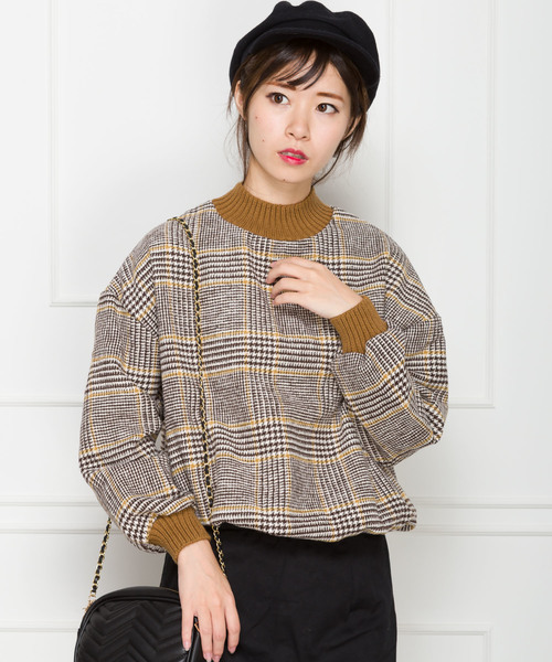 SpRay（スプレイ）の「【WEB限定】グレンチェックリブハイネック（スウェット・レディース・ブラック/ブラウン/グレー/キャメル・FREE）」の4枚目の写真