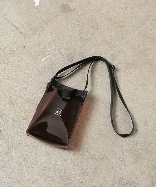 JUNRED（ジュンレッド）の「【WEARISTA JUNコラボ】PVCクリアショルダーBAG（ショルダーバッグ・メンズ・ダークブラウン・FREE）」の18枚目の写真