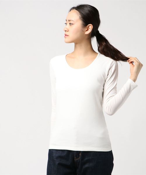 Pierrot（ピエロ）の「前身頃2枚仕立てで透けにくい ネックデザインが選べる テレコリブカットソー（Tシャツ/カットソー・レディース・グレー系その他3/ホワイト系その他5/パープル系その他3/オフホワイト/ブラック系その他/パープル系その他2/杢グレー/ライトグレー/グリーン系その他2/ブラウン系その他2/グリーン系その他3/ブルー系その他/ブラック系その他2/オレンジ系その他2/オレンジ系その他/グリーン系その他/ブラック系その他5/オレンジ系その他3/ブラック系その他4/パープル系その他/ブラック/ブラック系その他3/ネイビー/ホワイト系その他2/ブラウン系その他3/グレー系その他2/ホワイト系その他4/ブラウン系その他/ホワイト系その他/ブルー系その他2/ホワイト系その他3/グレー系その他4/グレー系その他・L/M）」の3枚目の写真