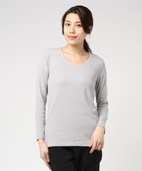 Pierrot（ピエロ）の「前身頃2枚仕立てで透けにくい ネックデザインが選べる テレコリブカットソー（Tシャツ/カットソー・レディース・グレー系その他3/ホワイト系その他5/パープル系その他3/オフホワイト/ブラック系その他/パープル系その他2/杢グレー/ライトグレー/グリーン系その他2/ブラウン系その他2/グリーン系その他3/ブルー系その他/ブラック系その他2/オレンジ系その他2/オレンジ系その他/グリーン系その他/ブラック系その他5/オレンジ系その他3/ブラック系その他4/パープル系その他/ブラック/ブラック系その他3/ネイビー/ホワイト系その他2/ブラウン系その他3/グレー系その他2/ホワイト系その他4/ブラウン系その他/ホワイト系その他/ブルー系その他2/ホワイト系その他3/グレー系その他4/グレー系その他・L/M）」の17枚目の写真