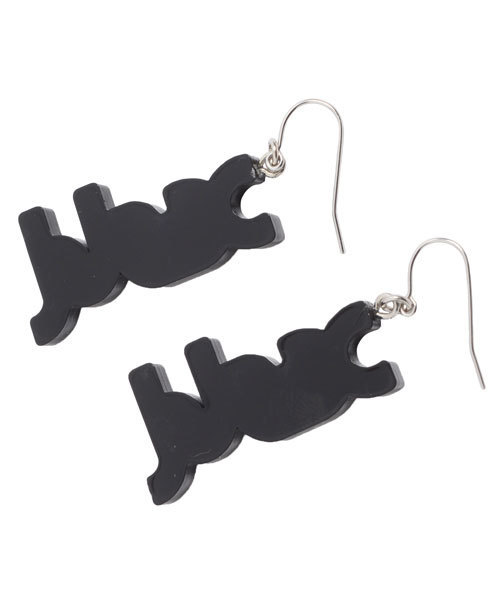 X-girl（エックスガール）の「ACRYLIC LOGO EARRINGS（ピアス（両耳用）・レディース・ブラック/シルバー/レッド/イエロー・ONE SIZE）」の5枚目の写真
