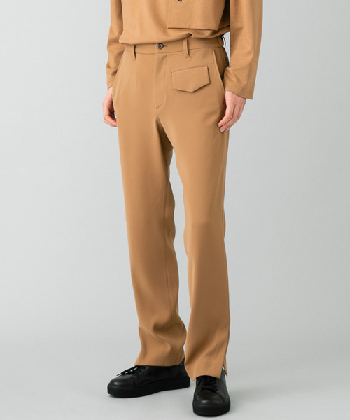 CULLNI(クルニ)の「【CULLNI】別注スリットイージーパンツ(その他パンツ・メンズ・ブラック/ベージュ・1/2)」の7枚目の写真