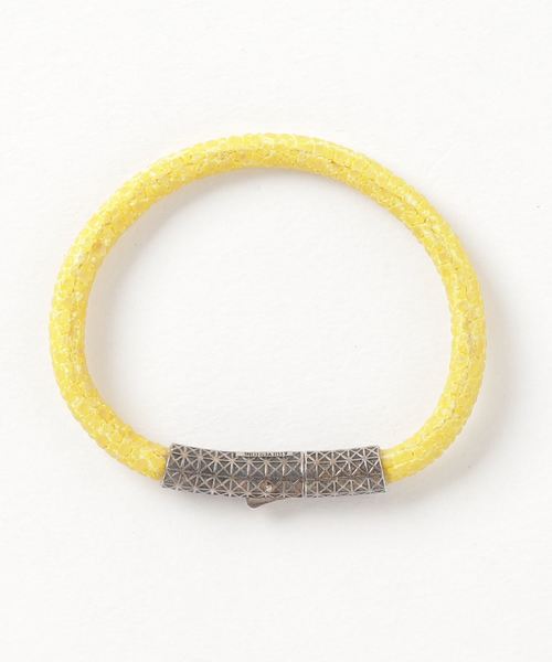 ATOLYESTONE(アトリエストーン)の「STINGREY BRACELET WITH SILVER LOCK(ブレスレット)」|イエロー