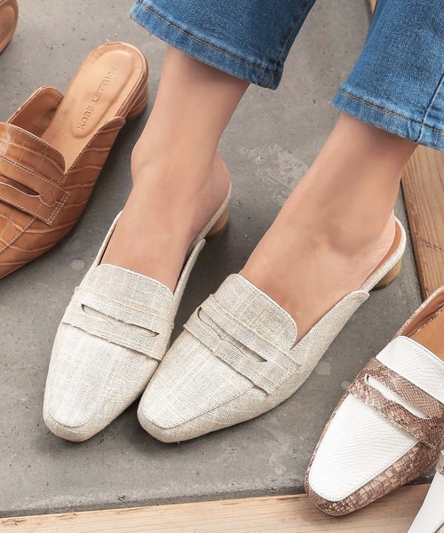 KOBE LETTUCE（コウベレタス）の「コインローファーバブーシュ（サンダル・レディース・ブラック/ブラウン系その他/ベージュ系その他/ホワイト/シルバー/その他・L/LL/M/S）」の6枚目の写真