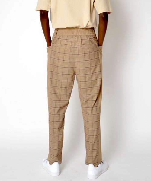 SUPERTHANKS（スーパーサンクス）の「タックワイドテーパードパンツ■セットアップ対応■（ユニセックス）（スラックス・メンズ・ブラック系その他/グレー系その他/ベージュ系その他/ブルー系その他・SMALL/MEDIUM/LARGE）」の12枚目の写真