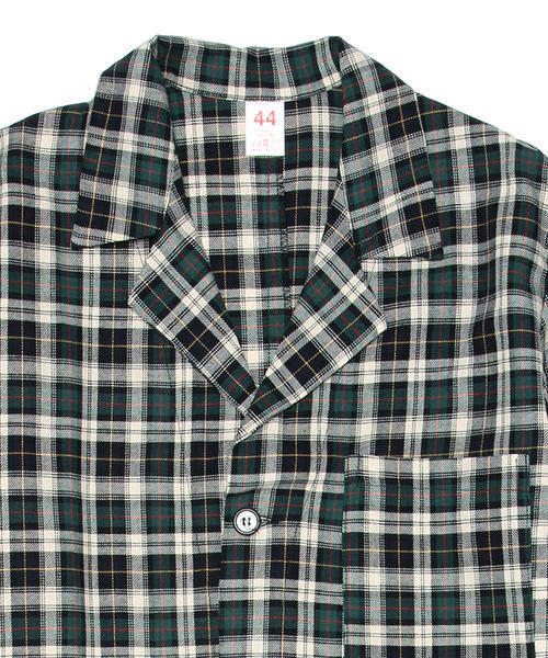 BEAMS LIGHTS Men's(ビームスライツ メンズ)の「Nostalgic garage / イタリーチェックショップコート(ステンカラーコート・メンズ・その他1/その他2/その他3・42/44)」の10枚目の写真