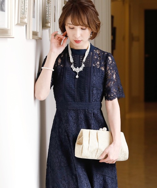 PourVous(プールヴー)の「ギャザー レース クラッチバッグ 結婚式 同窓会 オケージョン お呼ばれ パーティーバッグ(クラッチバッグ・レディース・ブラック/ゴールド/シルバー・FREE)」の11枚目の写真