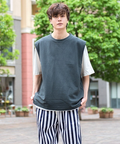 UP START(アップスタート)の「ルーズベスト×ルーズTシャツアンサンブル【2枚セット】(アンサンブル)」|ブラック
