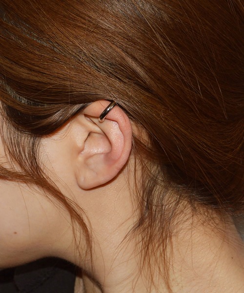 BROTHERHOOD（ブラザーフッド）の「【BROTHERHOOD】シンプルメタルフープ片耳イヤーカフ（イヤーカフ・メンズ・シルバー/ゴールド/B/A/C/D・FREE）」の7枚目の写真