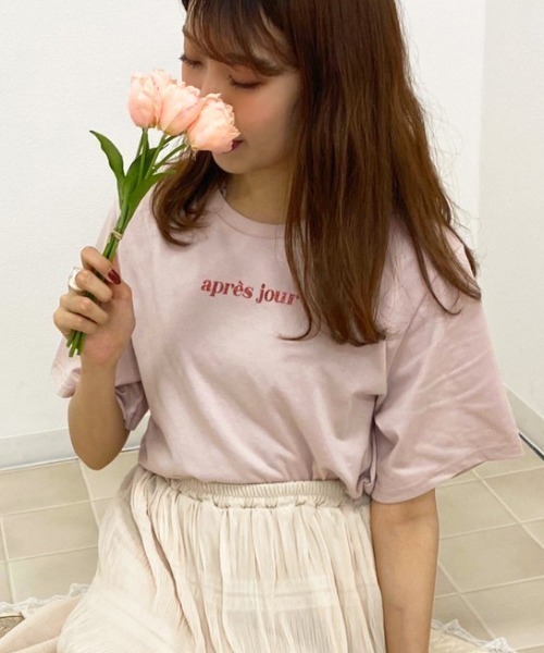 apres jour（アプレジュール）の「apresjourロゴＴ【ZOZOTOWN限定アイテム】【5AP】（Tシャツ/カットソー・レディース・ライトブルー/オフホワイト/その他/ライトピンク・フリー）」の3枚目の写真