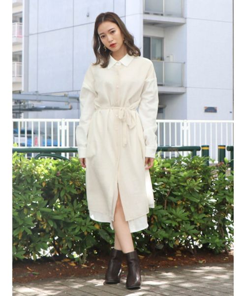 dazzlin（ダズリン）の「バイカラーシャツワンピース（ワンピース・レディース・オフホワイト/その他1/ブルー・FREE）」の4枚目の写真