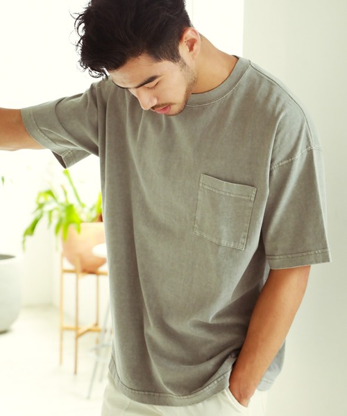 BAYFLOW(ベイフロー)の「WEB限定 USAコットンピグメントビッグTシャツ(Tシャツ/カットソー・メンズ・ブラック/ベージュ/グレー/レッド/ブルー・MEDIUM/LARGE)」の3枚目の写真