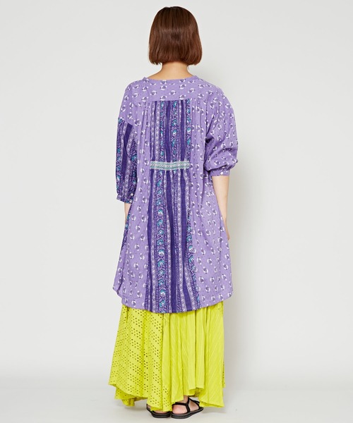 チャイハネ(チャイハネ)の「【チャイハネ】コットンドビー ブロックプリントチュニック(チュニック・レディース・キャメル/ネイビー/パープル・FREE)」の20枚目の写真