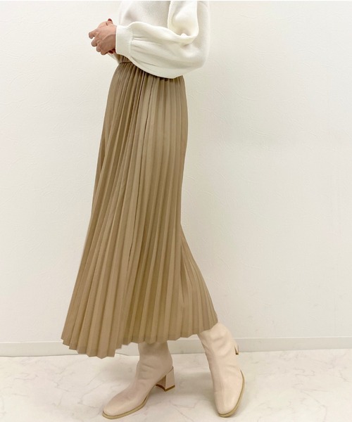 archives（アルシーヴ）の「フェイクレザープリーツスカート（スカート・レディース・ブラック/ベージュ/ブラウン・MEDIUM）」の18枚目の写真