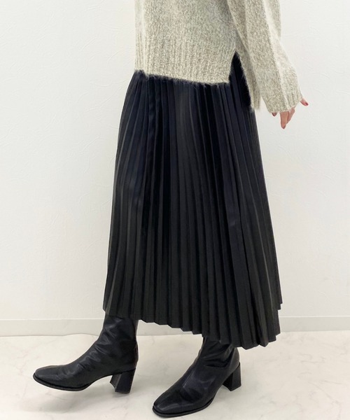 archives（アルシーヴ）の「フェイクレザープリーツスカート（スカート・レディース・ブラック/ベージュ/ブラウン・MEDIUM）」の10枚目の写真