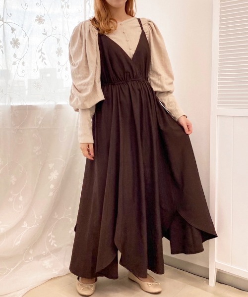 apres jour（アプレジュール）の「デザインキャミワンピース【ZOZOTOWN限定アイテム】（ワンピース・レディース・スモークピンク/ベージュ/ダークブラウン/グレイッシュベージュ・MEDIUM/X-LARGE/SMALL）」の7枚目の写真