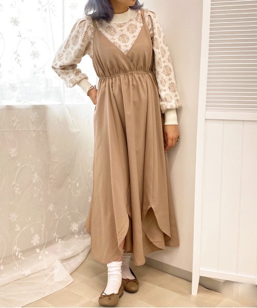 apres jour（アプレジュール）の「デザインキャミワンピース【ZOZOTOWN限定アイテム】（ワンピース・レディース・スモークピンク/ベージュ/ダークブラウン/グレイッシュベージュ・MEDIUM/X-LARGE/SMALL）」の11枚目の写真