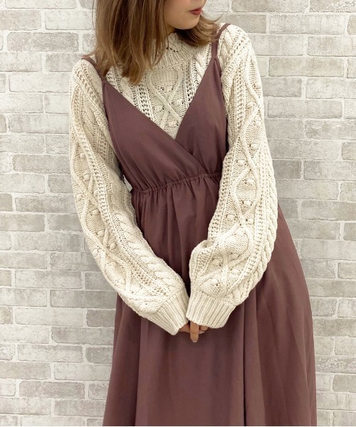 apres jour（アプレジュール）の「デザインキャミワンピース【ZOZOTOWN限定アイテム】（ワンピース・レディース・スモークピンク/ベージュ/ダークブラウン/グレイッシュベージュ・MEDIUM/X-LARGE/SMALL）」の19枚目の写真