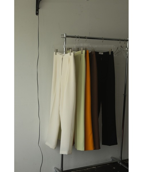 TODAYFUL（トゥデイフル）の「ピケタックトラウザー（Pique Tuck Trousers）（その他パンツ・レディース・ブラック/チョコ/ライトグリーン/オレンジ/アイボリー・36/38）」の6枚目の写真