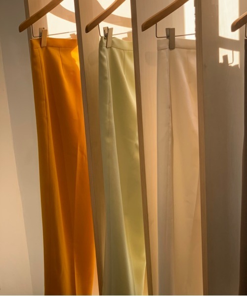 TODAYFUL（トゥデイフル）の「ピケタックトラウザー（Pique Tuck Trousers）（その他パンツ・レディース・ブラック/チョコ/ライトグリーン/オレンジ/アイボリー・36/38）」の15枚目の写真