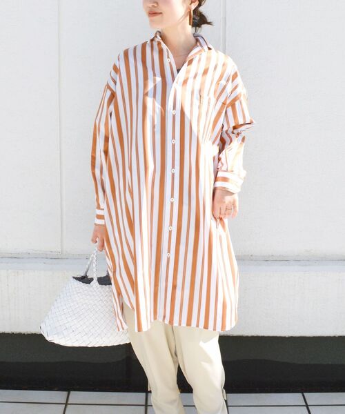 SHIPS(シップス)の「TICCA:チュニックシャツ(ワンピース・レディース・ベージュ・ONE SIZE)」の1枚目の写真