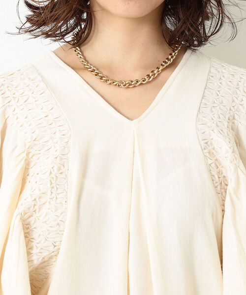 KIIRA（キーラ）の「KiiRA / スモッキング ワンピース（ワンピース・レディース・オフホワイト/オレンジ系その他6・ONE SIZE）」の8枚目の写真