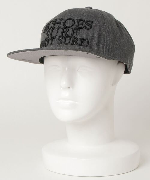 FranCisT_MOR.K.S.(フランシストモークス)の「FranCisT_MOR.K.S./フランシスト モークス/ECHOES SURF (NOT SURF) x CS x FranCisT_MOR.K.S. Swarovski Custom Flat Visor Cap/MP2570(キャップ・メンズ・チャコール/ブラック・2)」の2枚目の写真