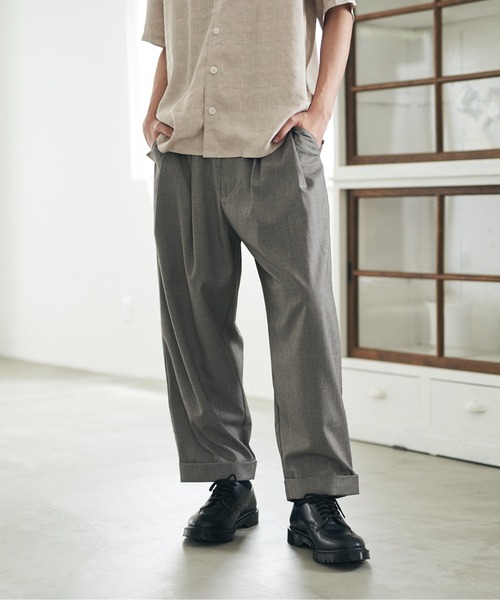 DOOPZ（ドープス）の「back tuck wide slacks PT /  バックタックワイドスラックスパンツ（スラックス・メンズ・チャコールグレー/グレイッシュベージュ・SMALL/MEDIUM/LARGE）」の3枚目の写真