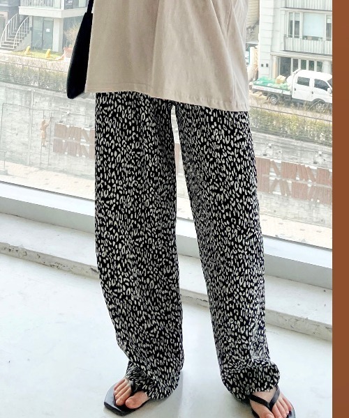 CEMONEMO（セモネモ）の「マルチパターン プリーツ イージーパンツ（その他パンツ・レディース・ブラック/ブルー/アイボリー/その他2/その他1/その他4/その他3・FREE）」の17枚目の写真