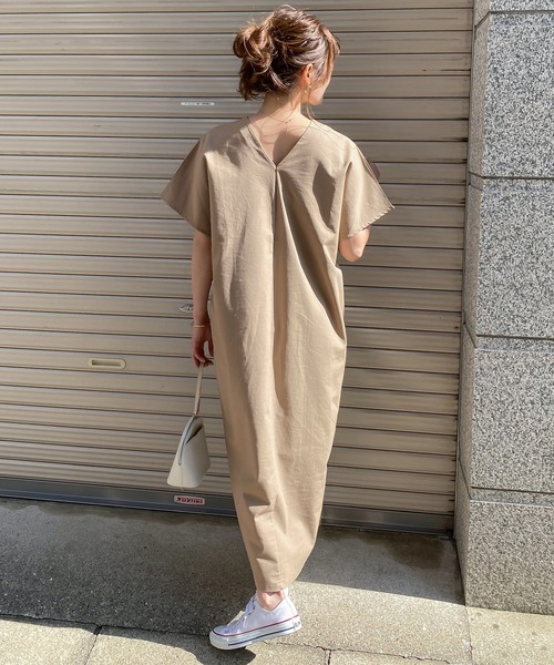 リネンブレンドVネックマキシワンピース
