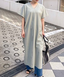 リネンブレンドVネックマキシワンピース