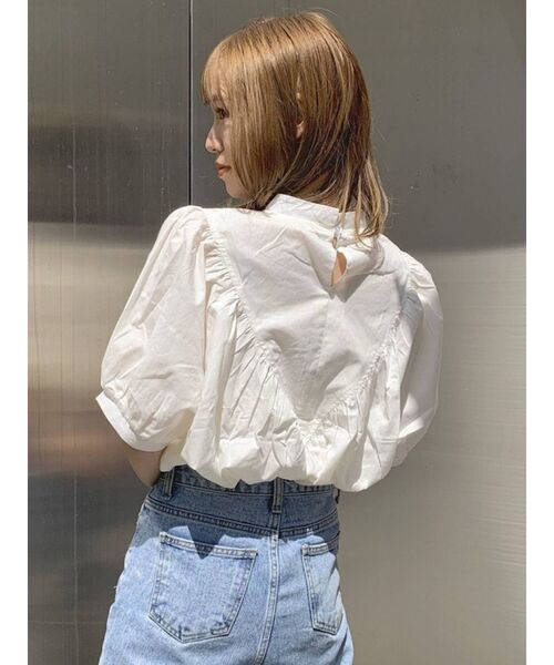 dazzlin（ダズリン）の「刺繍フラワーキャンディブラウス（シャツ/ブラウス・レディース・オフホワイト・FREE）」の4枚目の写真