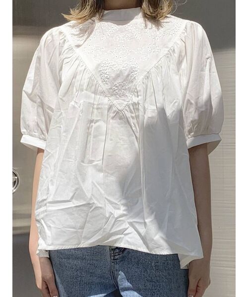 dazzlin（ダズリン）の「刺繍フラワーキャンディブラウス（シャツ/ブラウス・レディース・オフホワイト・FREE）」の7枚目の写真