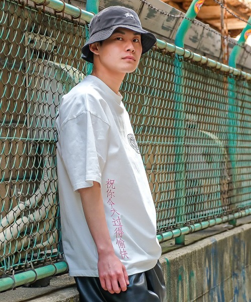 SIDEWAY STANCE（サイドウェイスタンス）の「【SIDEWAY STANCE】チャイニーズ＆サークルロゴ プリント 半袖Tシャツ（Tシャツ/カットソー・メンズ・ホワイト/ブラック・X-LARGE/MEDIUM/LARGE）」の4枚目の写真