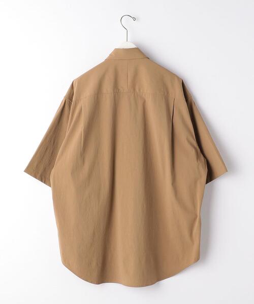 green label relaxing（グリーンレーベルリラクシング）の「OLT Livelihood Hang around ボタンダウン 半袖 シャツ ♯（シャツ/ブラウス・メンズ・モカ/ブラック/ダークグレー・X-SMALL/SMALL/LARGE/XX-LARGE/MEDIUM/X-LARGE）」の12枚目の写真