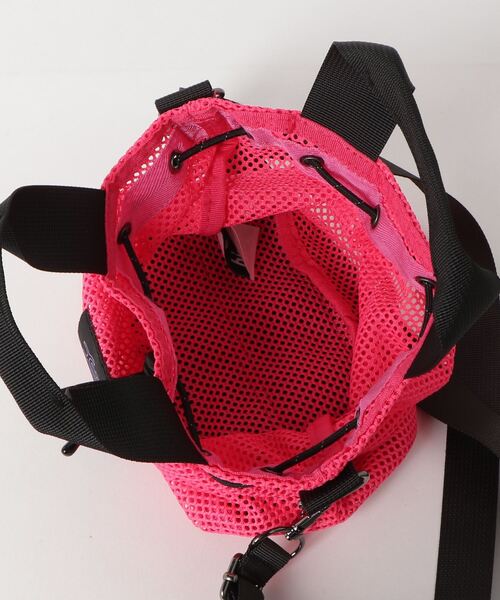X-girl（エックスガール）の「MESH BUCKET SHOULDER BAG（ショルダーバッグ・レディース・ブラック/ピンク/ブルー・ONE SIZE）」の6枚目の写真