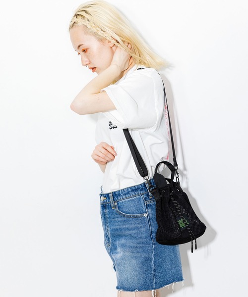 X-girl（エックスガール）の「MESH BUCKET SHOULDER BAG（ショルダーバッグ・レディース・ブラック/ピンク/ブルー・ONE SIZE）」の8枚目の写真