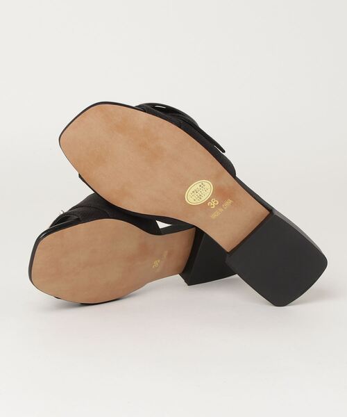 enchanted（エンチャンテッド）の「enchanted/ﾋﾞｯｸﾞﾊﾞｯｸﾙﾊﾝﾌﾟﾐｭｰﾙｻﾝﾀﾞﾙ（サンダル・レディース・ブラック/ベージュ/ダークブラウン・38/37/36）」の4枚目の写真