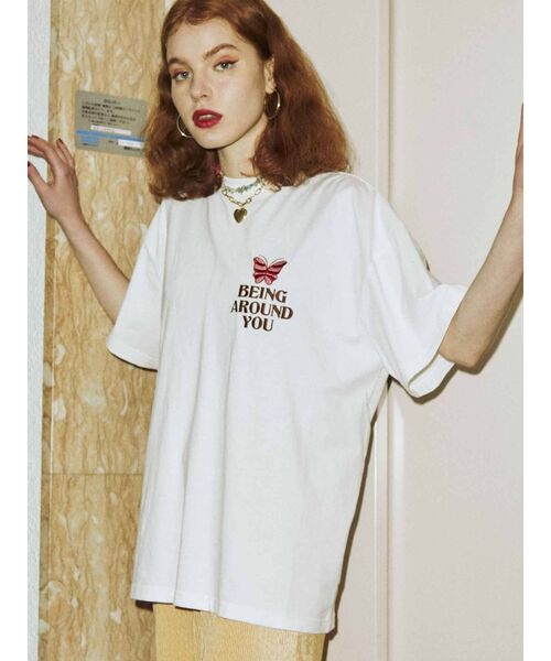 jouetie(ジュエティ)の「バックデザインTシャツ(Tシャツ/カットソー・レディース・オフホワイト/ブラック/ライトブルー/グリーン・MEDIUM)」の20枚目の写真