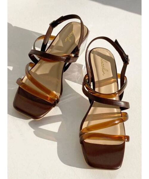 dazzlin（ダズリン）の「メニーストラップサンダル（サンダル・レディース・ブラウン/クリア・SMALL/MEDIUM/LARGE）」の8枚目の写真