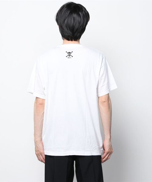 BAIT（ベイト）の「BAIT ONEPIECE ワンピース STRAWHAT CREW TEE 215-OPC-TEE-001（Tシャツ/カットソー・メンズ・ホワイト・LARGE/X-LARGE/XX-LARGE/MEDIUM）」の15枚目の写真