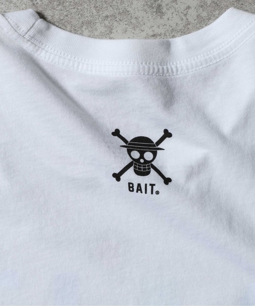 BAIT（ベイト）の「BAIT ONEPIECE ワンピース STRAWHAT CREW TEE 215-OPC-TEE-001（Tシャツ/カットソー・メンズ・ホワイト・LARGE/X-LARGE/XX-LARGE/MEDIUM）」の3枚目の写真