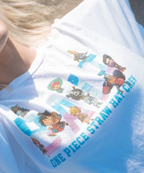 BAIT（ベイト）の「BAIT ONEPIECE ワンピース STRAWHAT CREW TEE 215-OPC-TEE-001（Tシャツ/カットソー・メンズ・ホワイト・LARGE/X-LARGE/XX-LARGE/MEDIUM）」の4枚目の写真