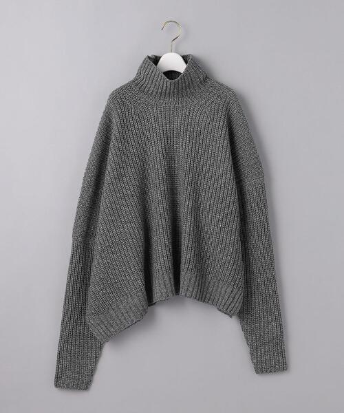 sulvam（サルバム）の「＜sulvam（サルバム）＞OVER タートルネック ニット（ニット/セーター・レディース・グレー/オリーブ・SMALL）」の2枚目の写真