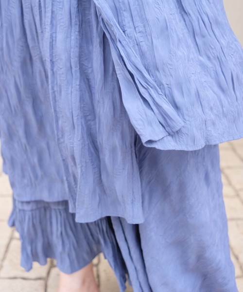 Kastane（カスタネ）の「ビンテージサテンアシメフリルスカート（スカート・レディース・アイボリー/ブルー・FREE）」の6枚目の写真